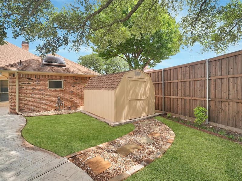 1304 Carriage Creek Drive, DeSoto TX 75115 - Photo 31
