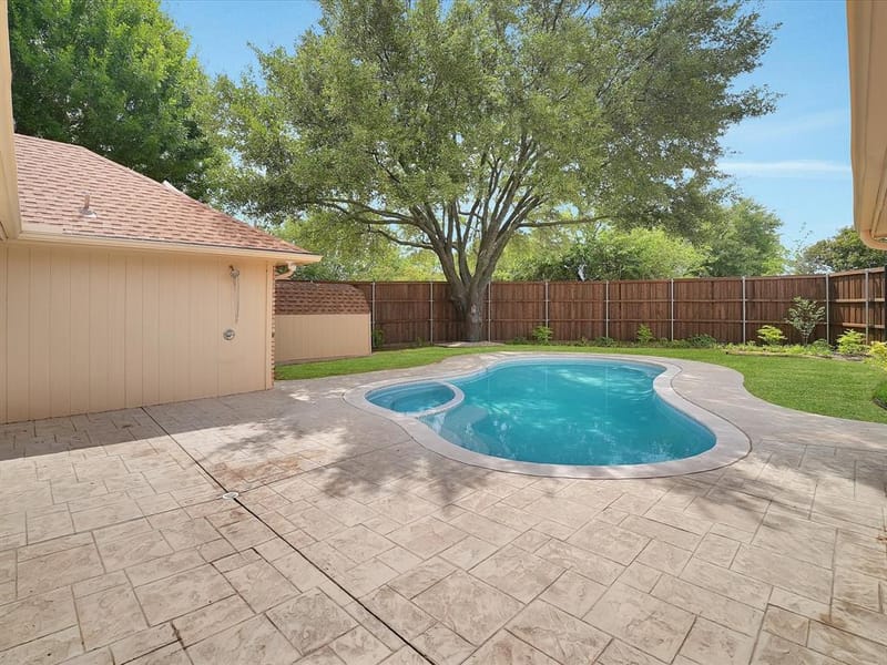 1304 Carriage Creek Drive, DeSoto TX 75115 - Photo 29