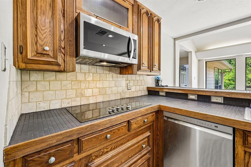 1717 Edgewater Drive, Plano TX 75075 - Photo 10