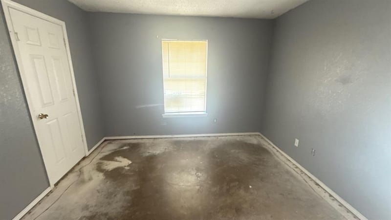 402 N Richardson Street, Grand Saline TX 75140 - Photo 10
