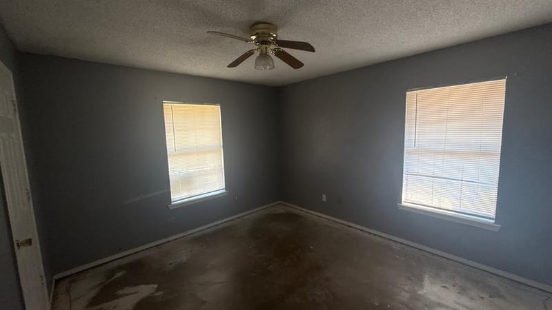 402 N Richardson Street, Grand Saline TX 75140 - Photo 11