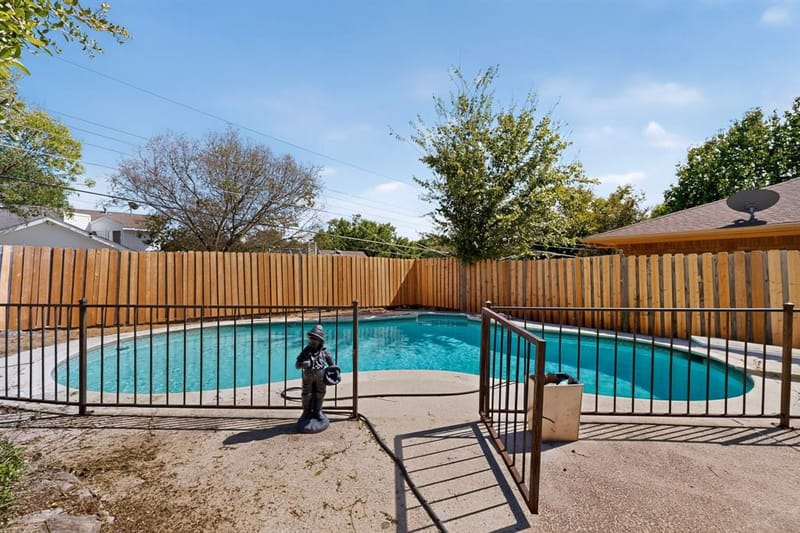 4714 Chilton Drive, Dallas TX 75227 - Photo 31