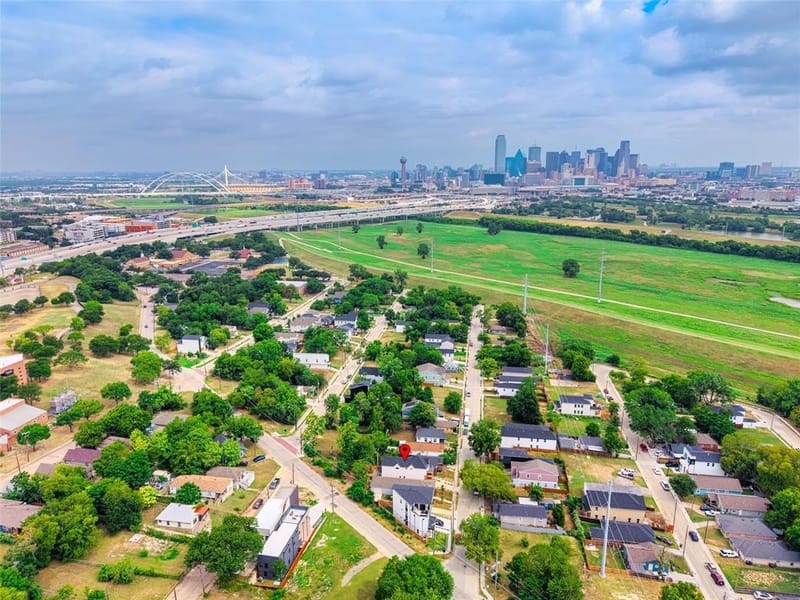 333 N Moore Street, Dallas TX 75203 - Photo 25