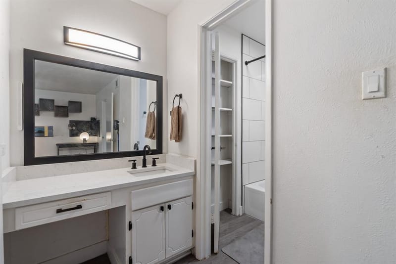 8069 Meadow Road # 216, Dallas TX 75231 - Photo 18