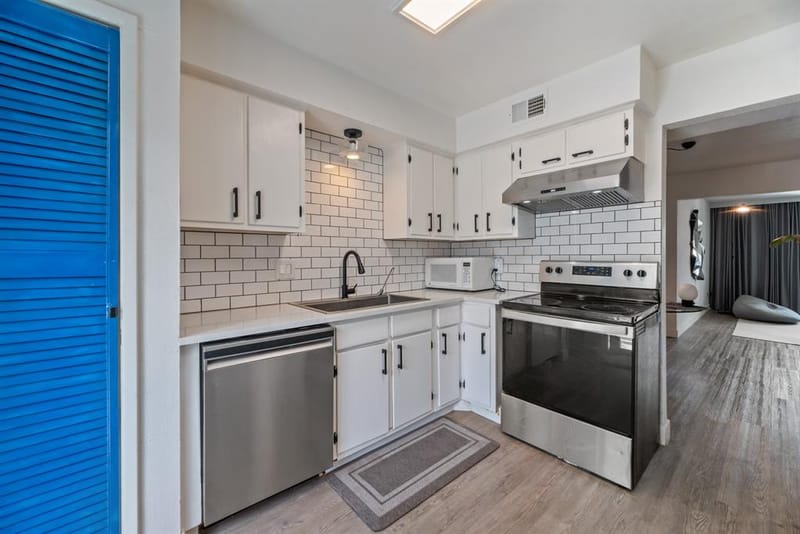 8069 Meadow Road # 216, Dallas TX 75231 - Photo 11