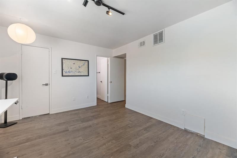 8069 Meadow Road # 216, Dallas TX 75231 - Photo 21