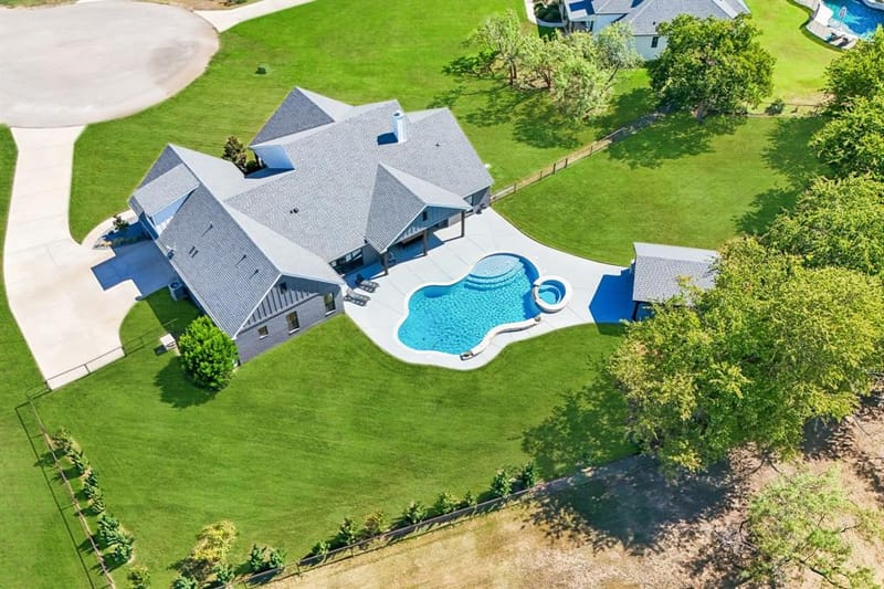 8201 Cutter Corral Court, Fort Worth TX 76126 - Photo 2