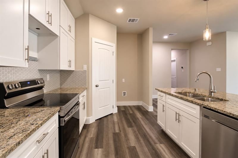 600 N Garrett Avenue, Garrett TX 75119 - Photo 5