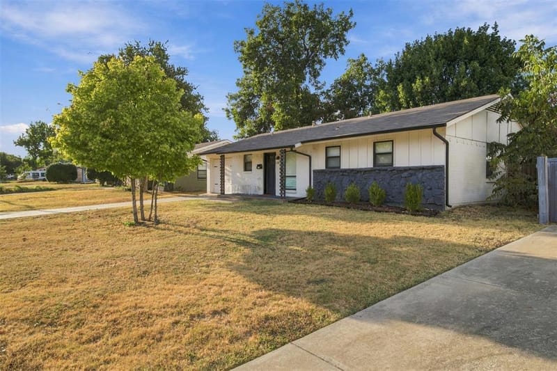 1101 Midway Drive, Richardson TX 75081 - Photo 3