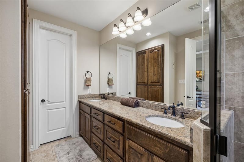 8707 Daytonia Avenue, Dallas TX 75218 - Photo 19