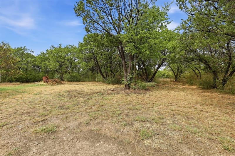 900 Cedar Break Court, Cleburne TX 76033 - Photo 27