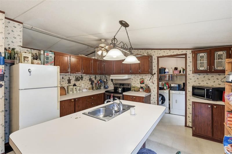 900 Cedar Break Court, Cleburne TX 76033 - Photo 14