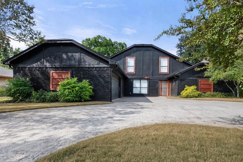 1108 San Juan Court, Arlington TX 76012