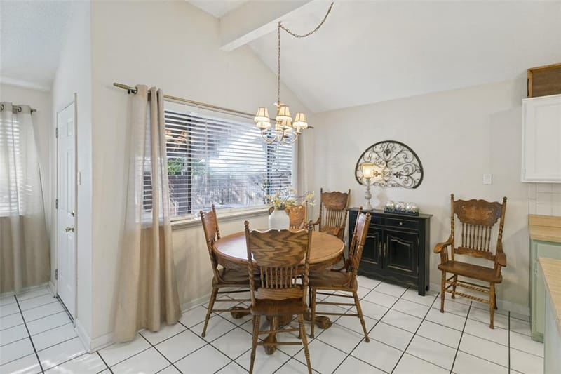 6300 Canyon Circle, Fort Worth TX 76133 - Photo 8