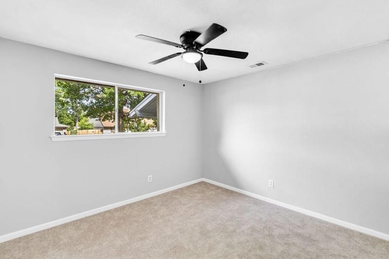 2416 Glacier Street, Irving TX 75062 - Photo 22