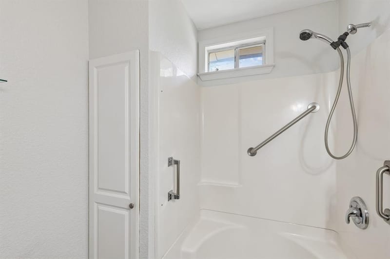 627 Hartsdale Drive, Dallas TX 75211 - Photo 23