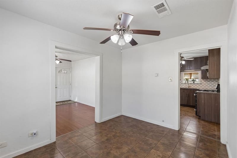 627 Hartsdale Drive, Dallas TX 75211 - Photo 11
