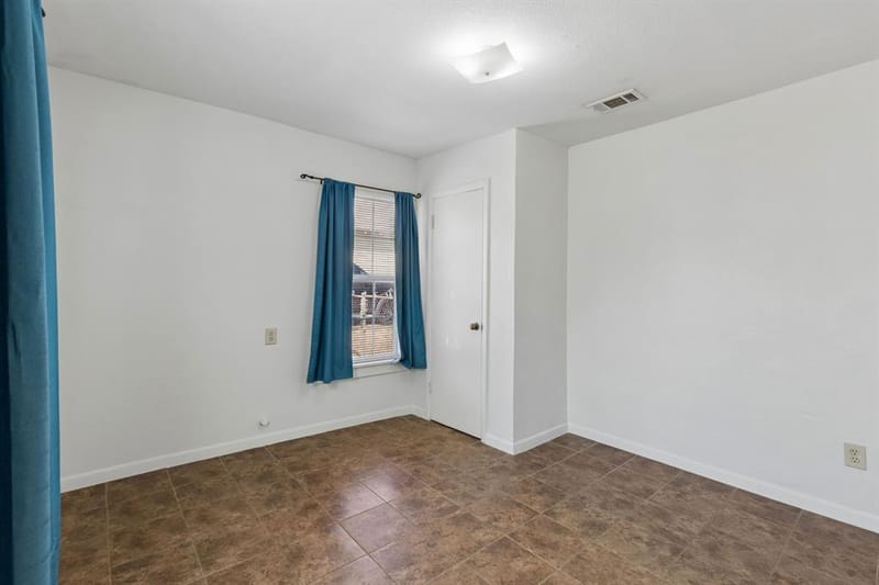 627 Hartsdale Drive, Dallas TX 75211 - Photo 29