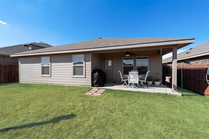 705 Whitecomb Lane, Justin TX 76247 - Photo 27