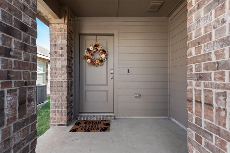 705 Whitecomb Lane, Justin TX 76247 - Photo 3