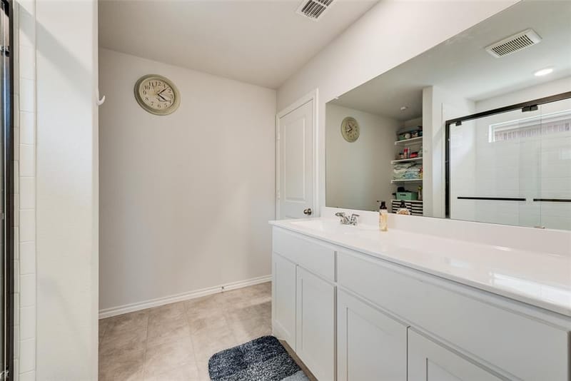 705 Whitecomb Lane, Justin TX 76247 - Photo 24