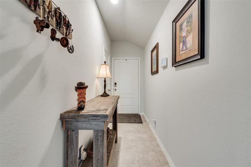 705 Whitecomb Lane, Justin TX 76247 - Photo 4