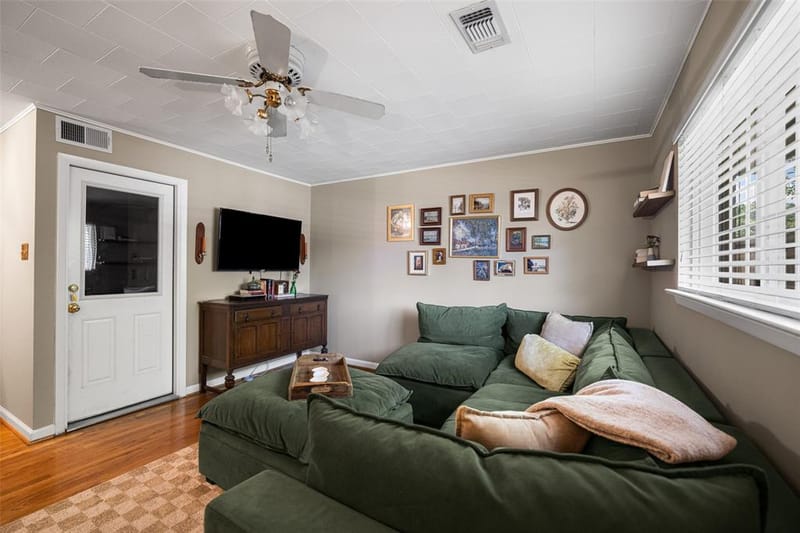 1240 Dalhart Drive, Richardson TX 75080 - Photo 12