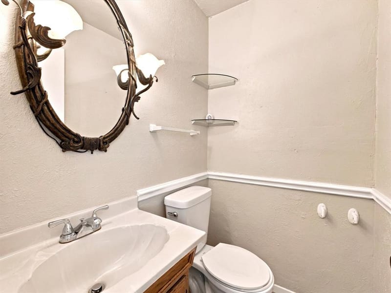 1041 Tuskegee Street, Grand Prairie TX 75051 - Photo 13