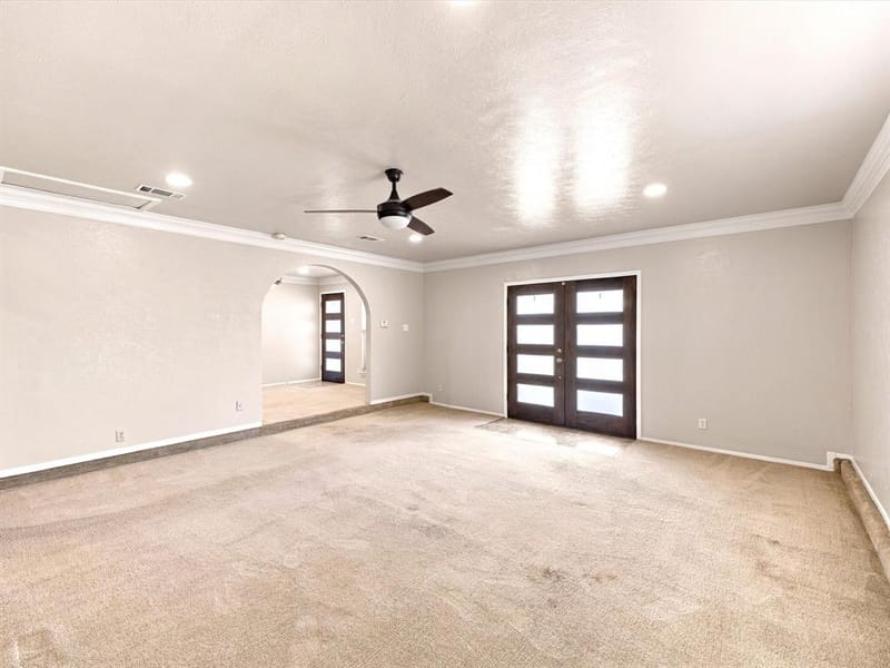 1041 Tuskegee Street, Grand Prairie TX 75051 - Photo 8
