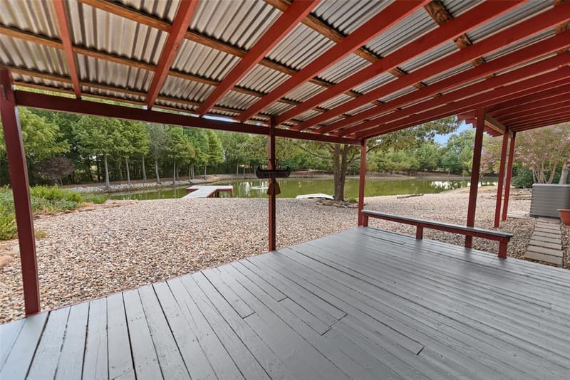 1562 SE County Road 4115, Mount Vernon TX 75457 - Photo 6