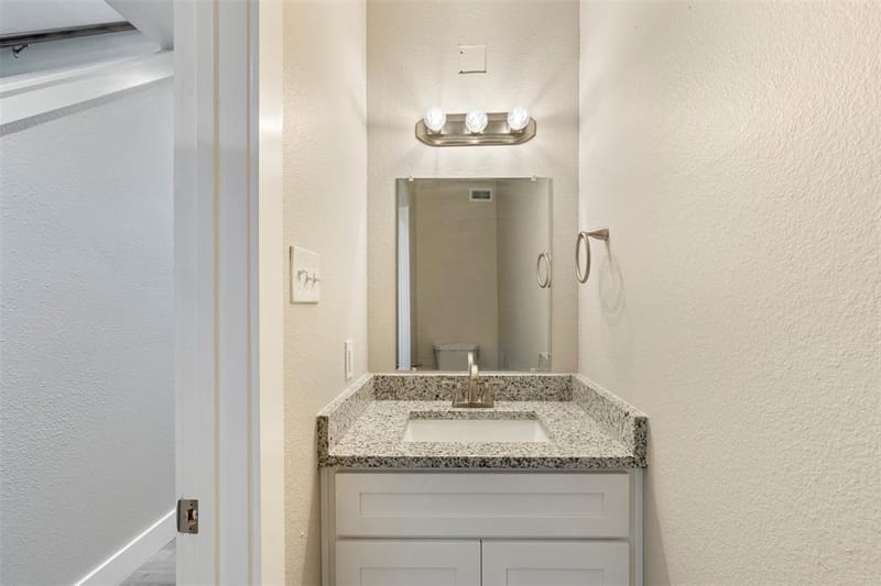 4311 Montie Street, Dallas TX 75210 - Photo 13