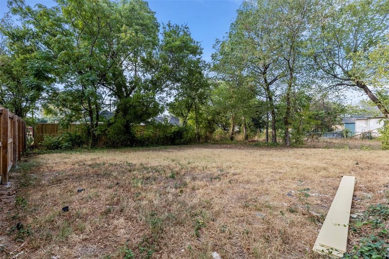 4311 Montie Street, Dallas TX 75210 - Photo 16
