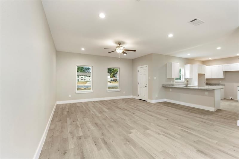 4311 Montie Street, Dallas TX 75210 - Photo 3