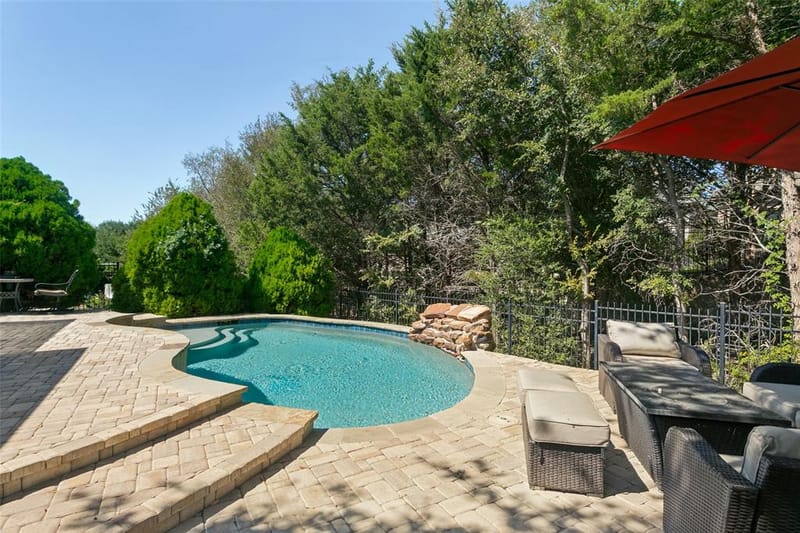 6316 Avalon Woods Drive, McKinney TX 75072 - Photo 31