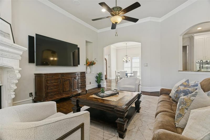 6316 Avalon Woods Drive, McKinney TX 75072 - Photo 8