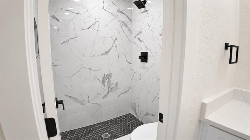2417 Via Barcelona, Carrollton TX 75006 - Photo 17