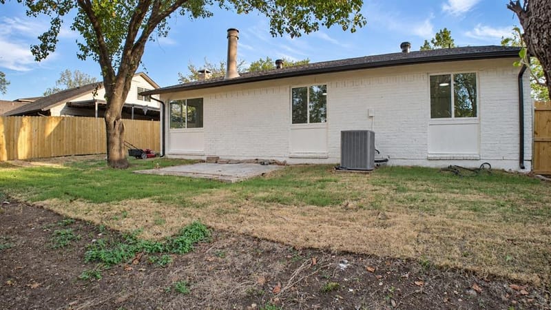 2417 Via Barcelona, Carrollton TX 75006 - Photo 20