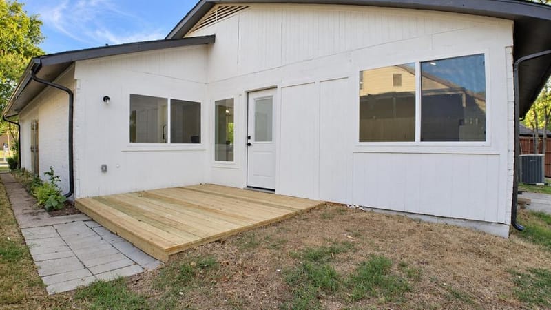 2417 Via Barcelona, Carrollton TX 75006 - Photo 18