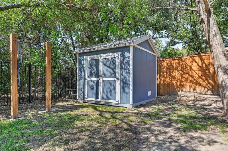 106 Mustang Trail, Shady Shores TX 76208 - Photo 36
