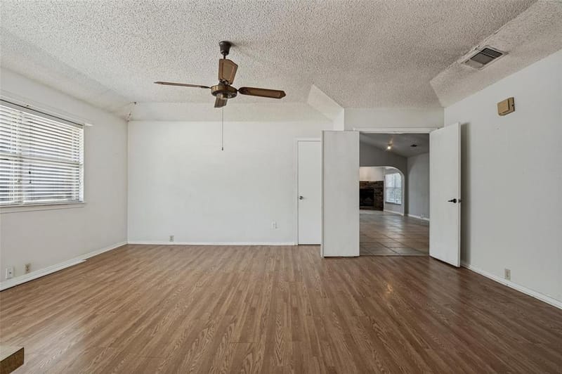 121 N Willow Street, Mansfield TX 76063 - Photo 23