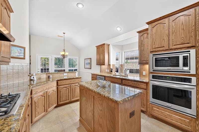 4112 Red Wolfe Road, Denton TX 76208 - Photo 13