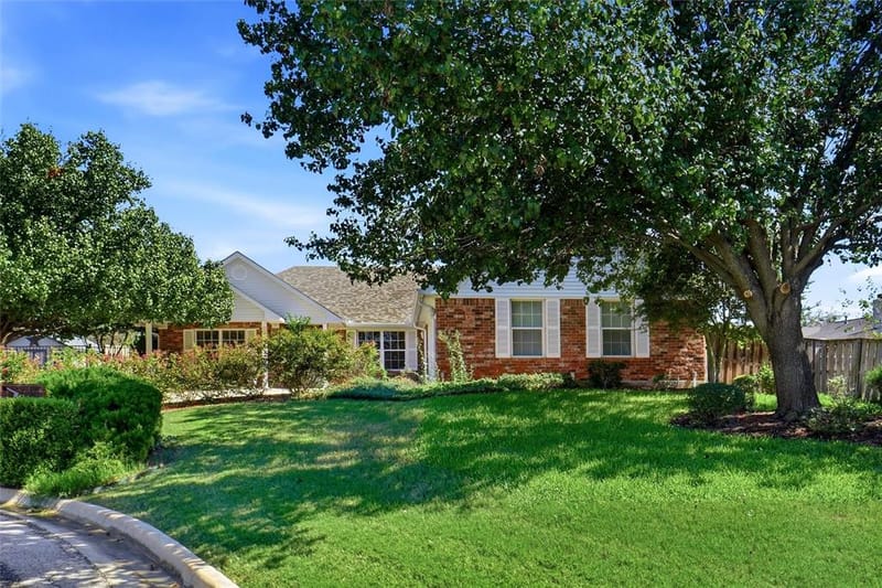 104 Carissa Court, Krum TX 76249 - Photo 2