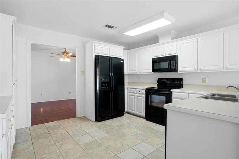 104 Carissa Court, Krum TX 76249 - Photo 12