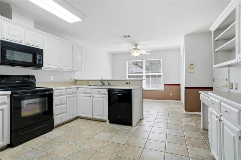 104 Carissa Court, Krum TX 76249 - Photo 10