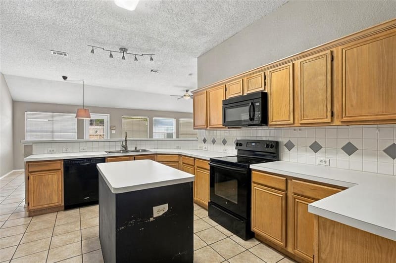 9510 Prestmont Place, Frisco TX 75035 - Photo 11
