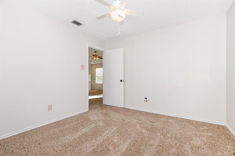 586 Abilene Drive, Lewisville TX 75067 - Photo 33