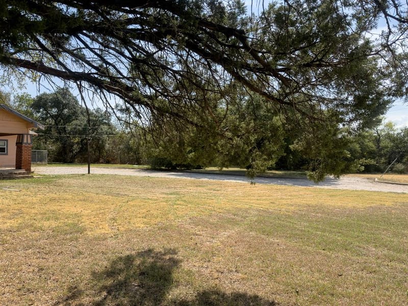 3304 Fm 1821, Mineral Wells TX 76067 - Photo 22