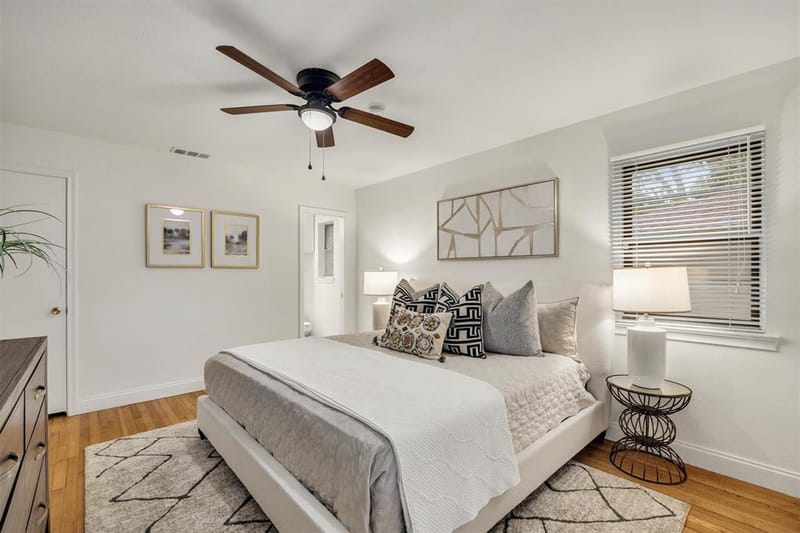 10215 Vinemont Street, Dallas TX 75218 - Photo 22