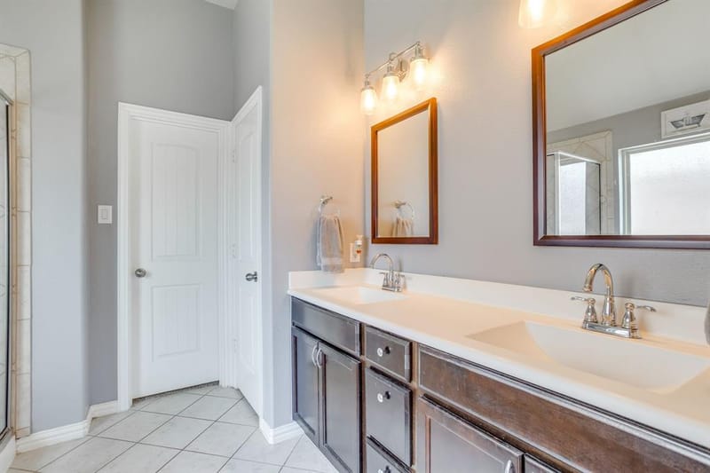 881 Oarlock Drive, Crowley TX 76036 - Photo 23