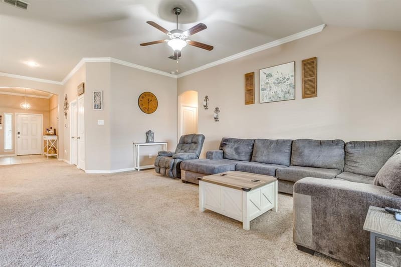 881 Oarlock Drive, Crowley TX 76036 - Photo 16